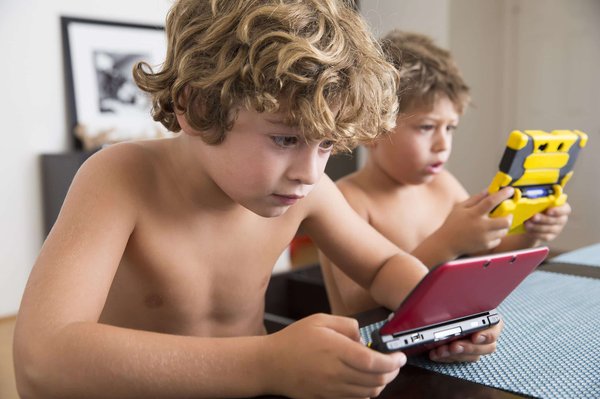 Quelle bouilloire pliable en silicone pour les voyages et les petits espaces ?